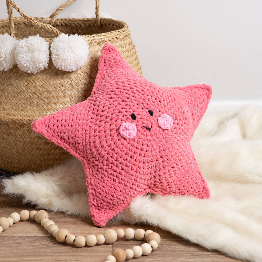 Star Cushion Easy Crochet Kit – Beginner-Friendly DIY Crochet Gift by Wool Couture